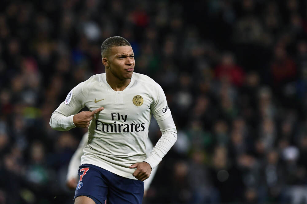 齐沃：劳塔罗可能累积黄牌停赛？我们没时间去精打细算了